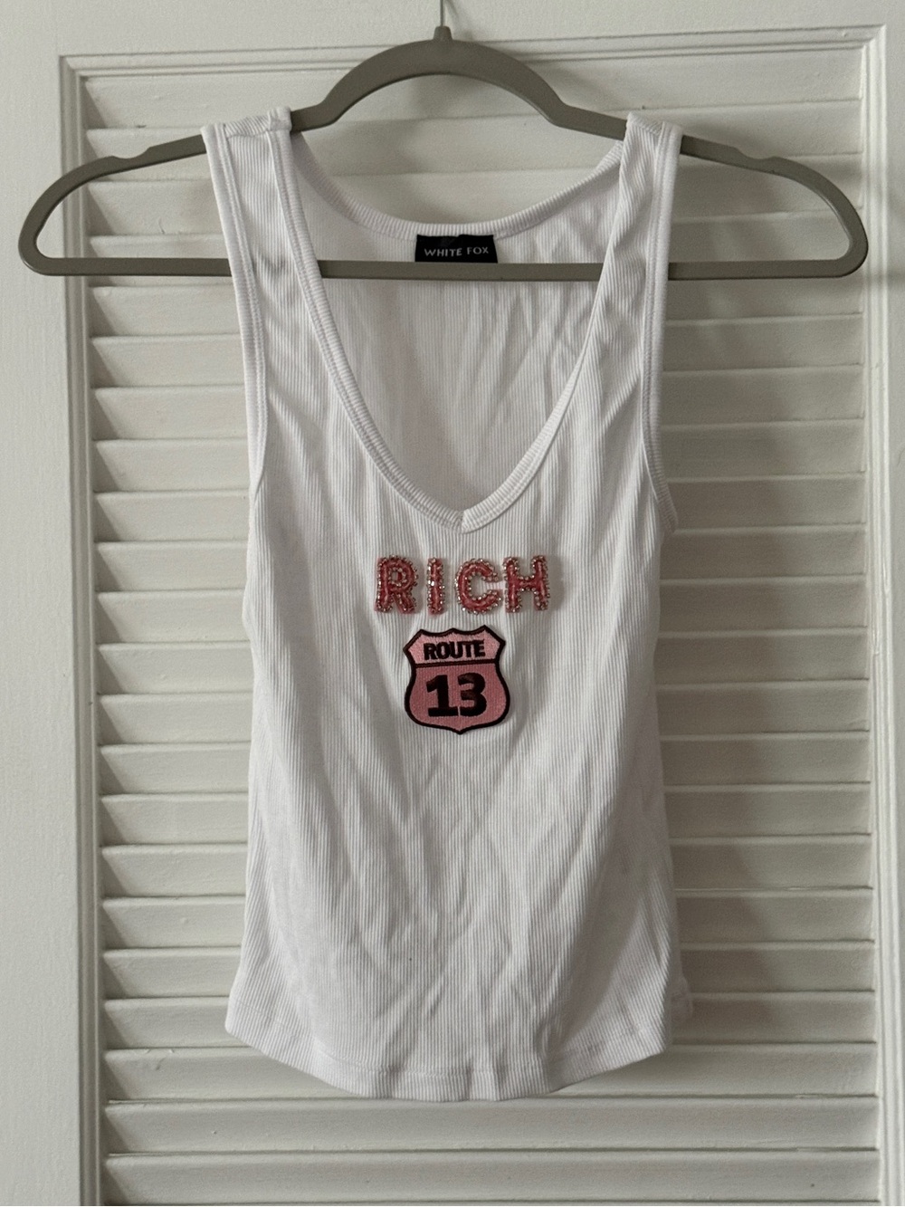 White Fox Boutique Ribbed Tank Top w/ “RICH” Rhinestone Patch - White - Size M